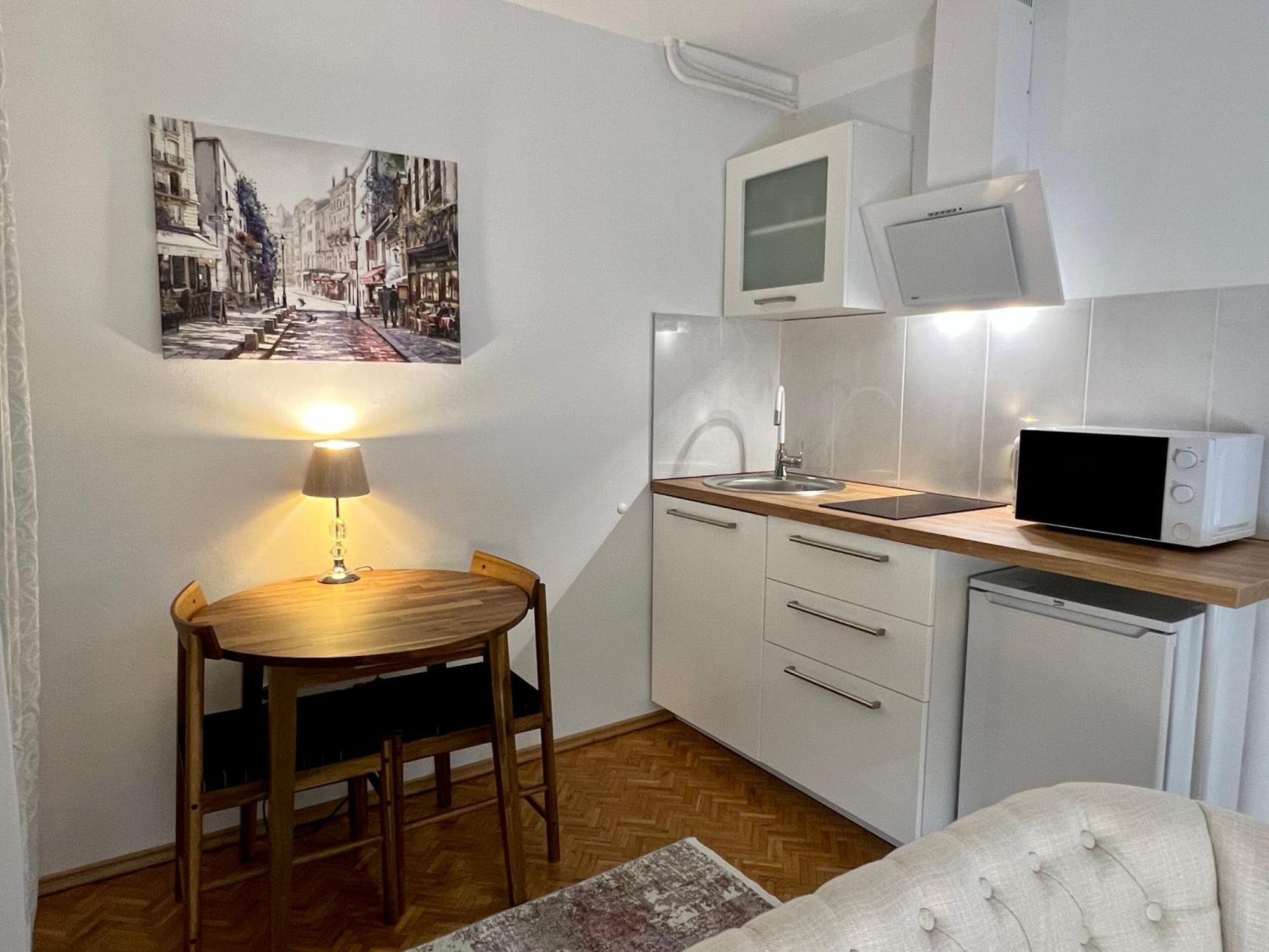 ורוצלב Louis & Elza Old Town Romantic Apartments מראה חיצוני תמונה