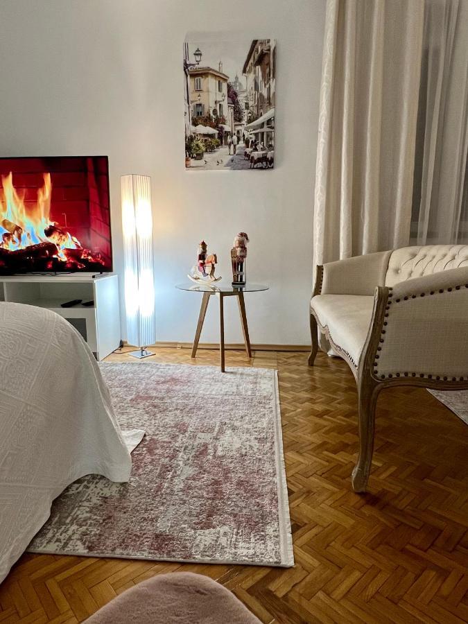 ורוצלב Louis & Elza Old Town Romantic Apartments מראה חיצוני תמונה